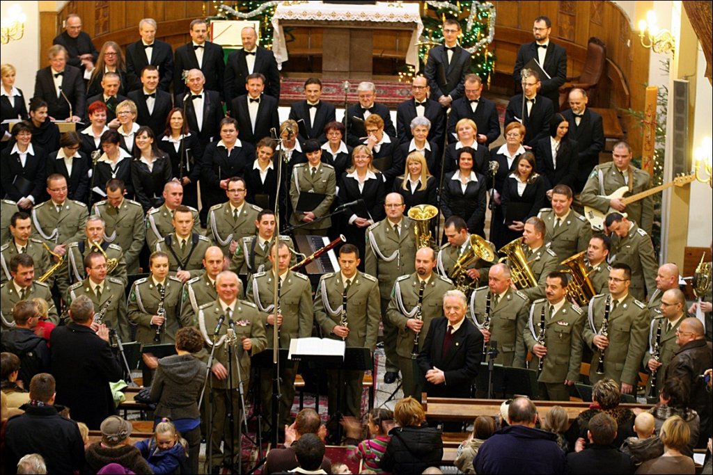 Koncert patriotyczno kolędowy w kościele Matki Bożej Bolesnej w Nowym Sączu 25 styczeń 2015 #25